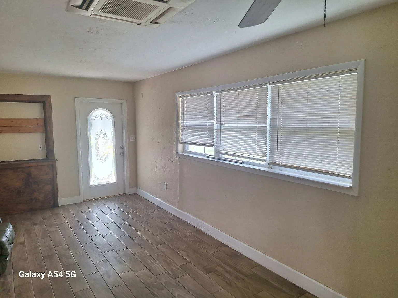 2 bed, 897 sqft, $1,300 — Photo 3