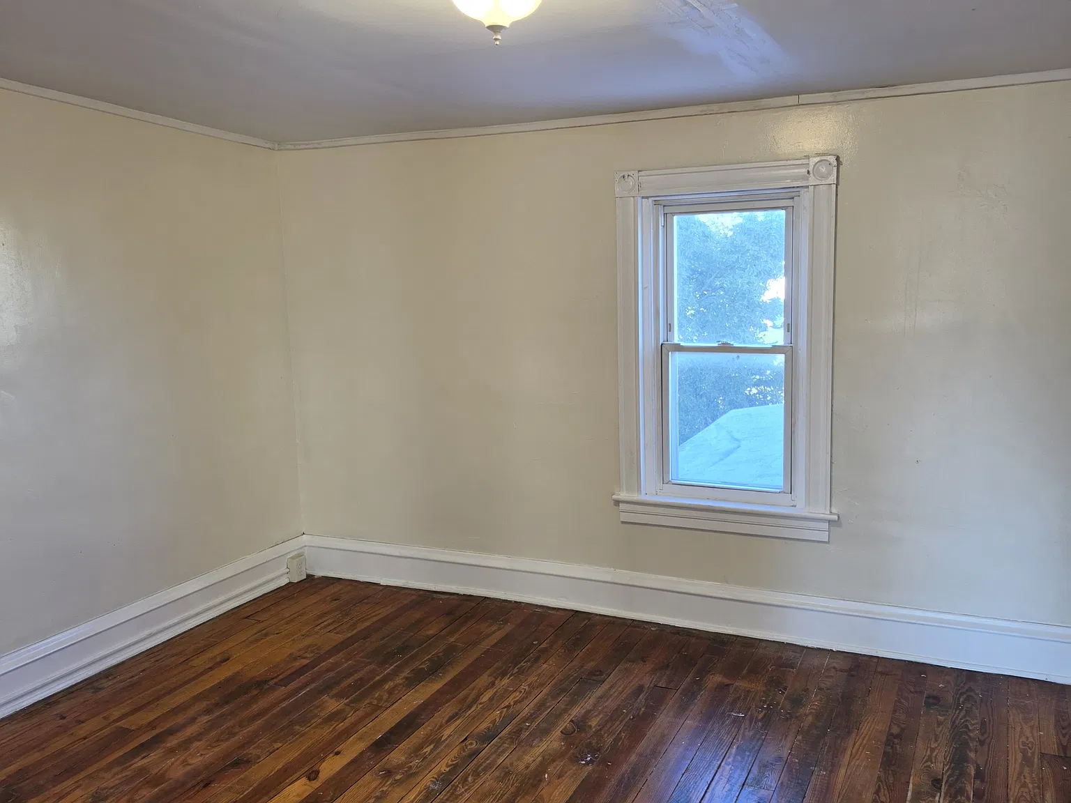 4 bed, 1.5 bath, 1544 sqft, $1,775 — Photo 4
