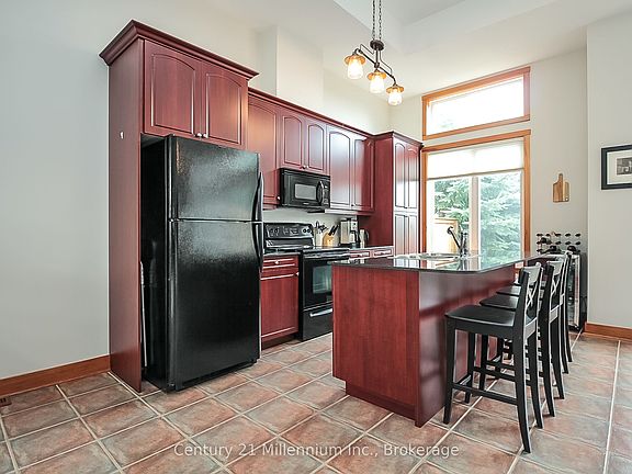 3rd image of 104 Farm Gate Rd #7