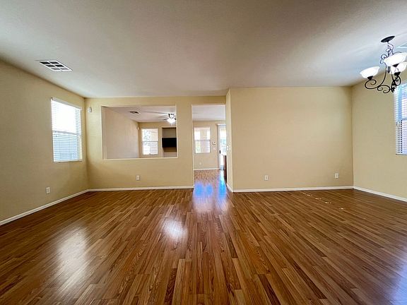3rd image of 612 Redruth Dr