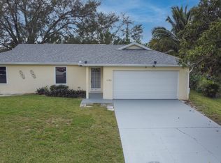 1552 SW Hextel Ave, Port Saint Lucie, FL 34953