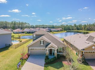 111 Old Carriage Ct, Jacksonville, FL 32256