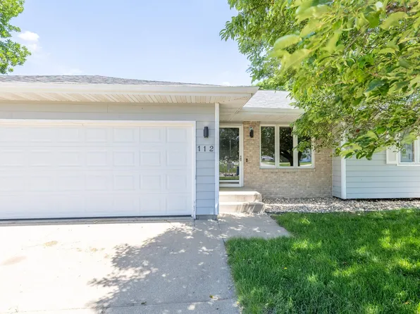 112 Settler Dr, Sergeant Bluff, IA 51054