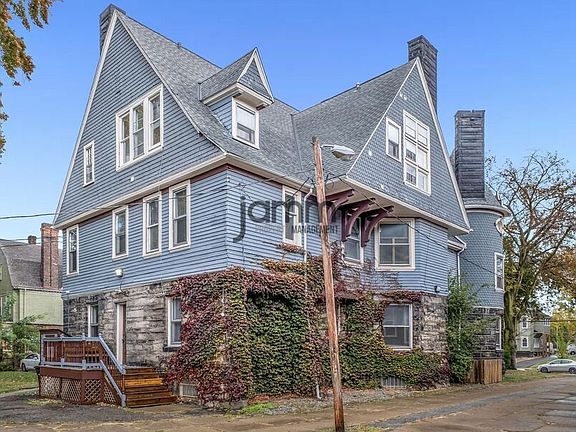 2nd image of 1848 E 89th St #301