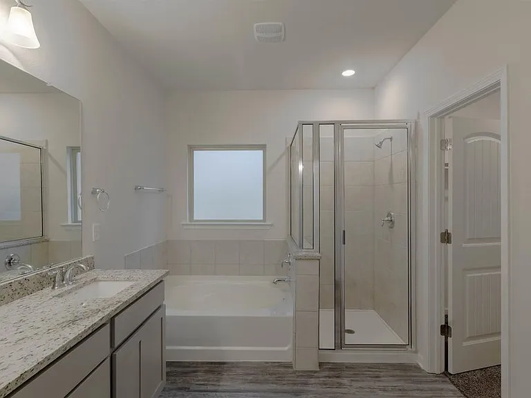 4644 Grenache Dr — Photo 12