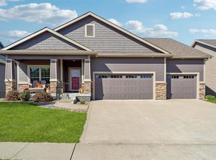 308 NE Pinehurst Cir, Ankeny, IA 50021