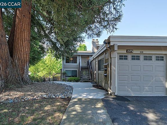 2nd image of 2175 Cactus Ct APT 1