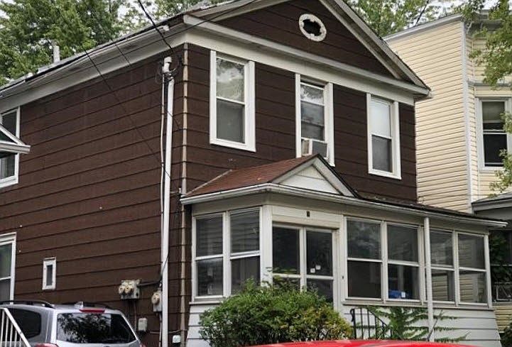 2nd image of 6 Stanwix St