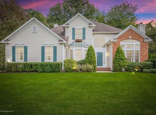 35 Apple Grove Dr, Holmdel, NJ 07733