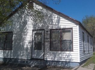 1106 E Indianapolis St, Wichita, KS 67211