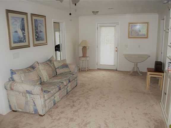 2nd image of 233 S Bay Lake Ave