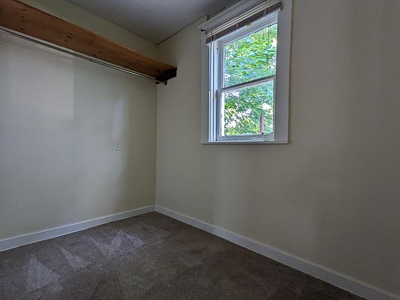 Flex room that can be converted into an office space or lounging area.