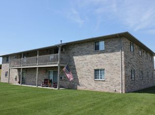 591 S Main St APT 8, Mishicot, WI 54228