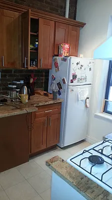 Rented by Chartwell Manhattan Realty | media 28