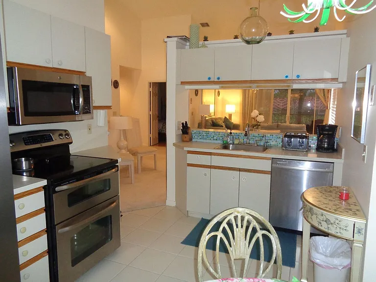 7657 Lexington Club Blvd #D — Photo 32
