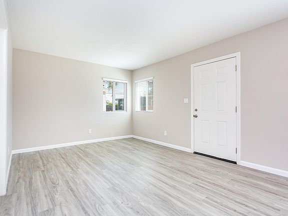 3rd image of 815 W Palm Ave #815