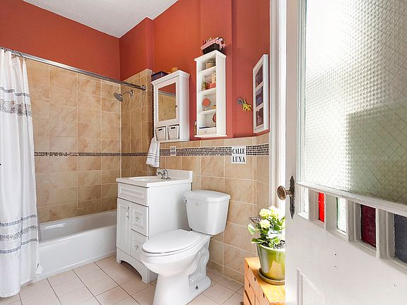 4th image of 145 W 105th St APT 5E