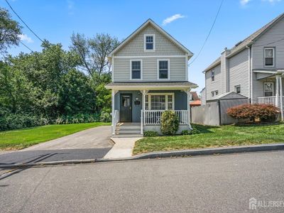 39 Embroidery St, Sayreville, NJ, 08872
