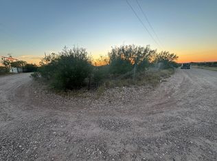 128 Los Mesquites Rd, Laredo, TX 78043