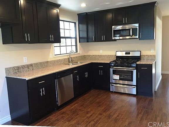 3rd image of 13833 Flallon Ave