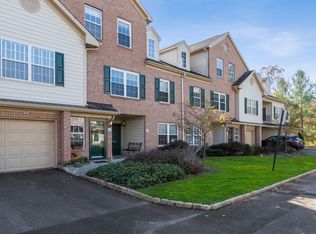 14 Cadence Ct, Morristown, NJ 07960