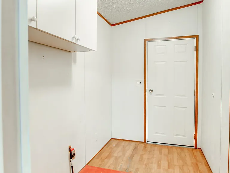 37A Riverside Ln — Photo 7