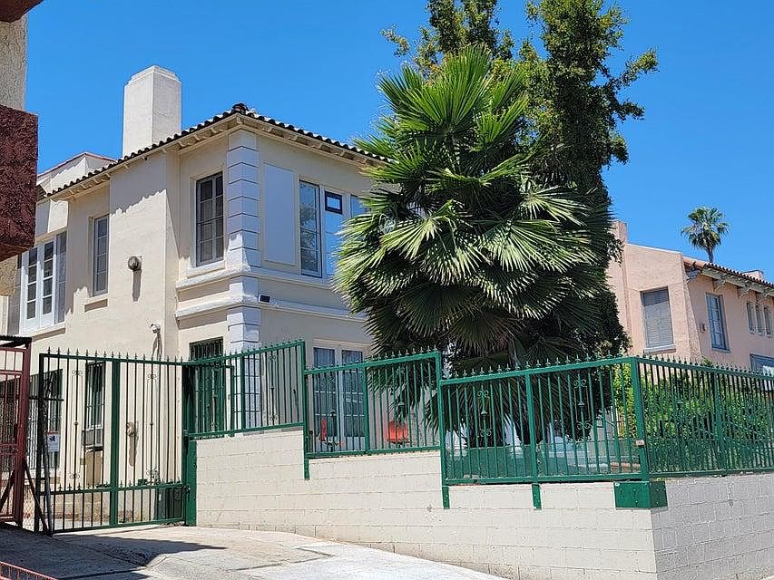 1st image of 115 S Catalina St APT 4