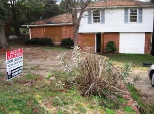 1382 Dewey St, Macon, GA 31206