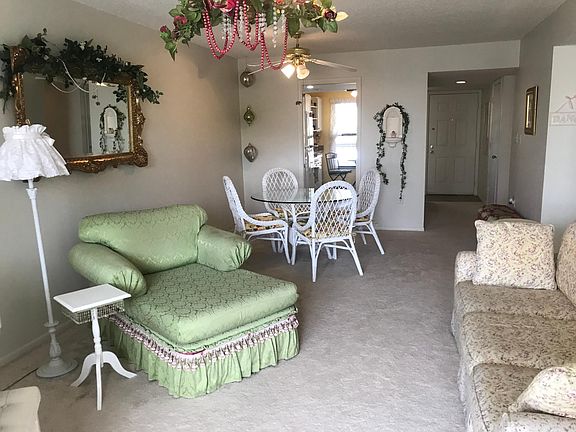 4th image of 1316 Pasadena Ave S APT 306