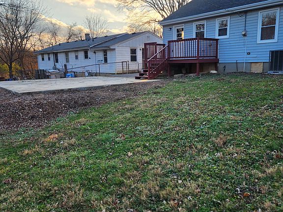 3rd image of 309 Webbmont Cir