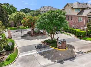 7818 Stoneyway Dr, Houston, TX 77040