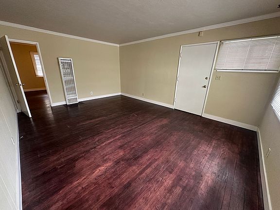 4th image of 816 & 818 Ramona Ave #818