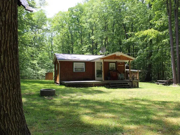 274 Cougar Ln, Leeper, PA 16233