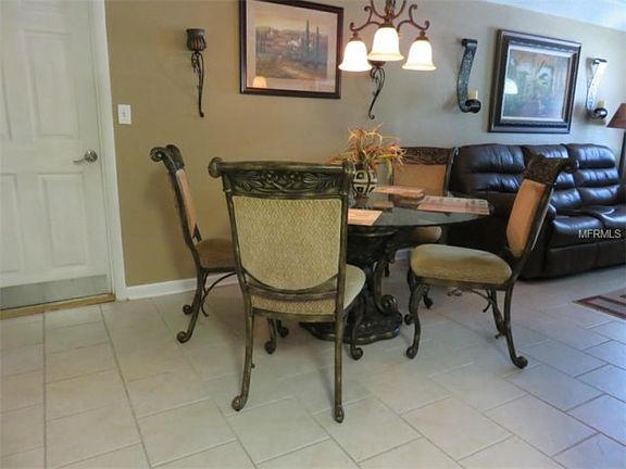 5th image of 8138 Amon Dr