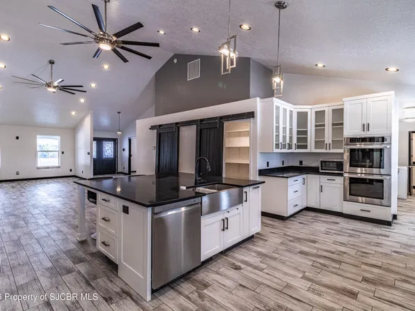 1451 W Blanco Blvd, Bloomfield, NM 87413