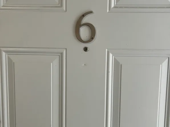 1012 SW 4th St APT 6, Miami, FL 33130