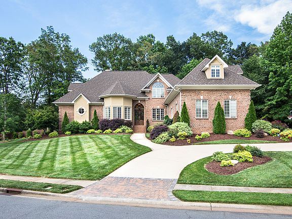 2nd image of 2331 Grimmersborough Ln