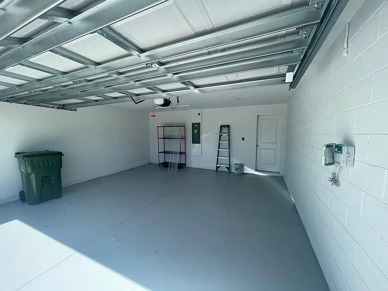 9368 Revere Ave — Photo 14