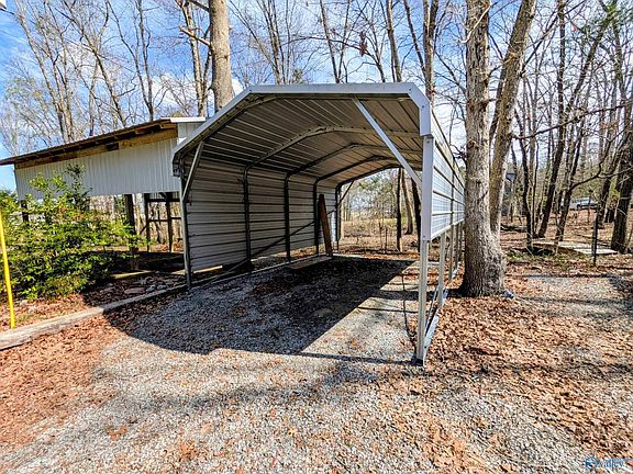 5th image of 1818 W Lacon Rd