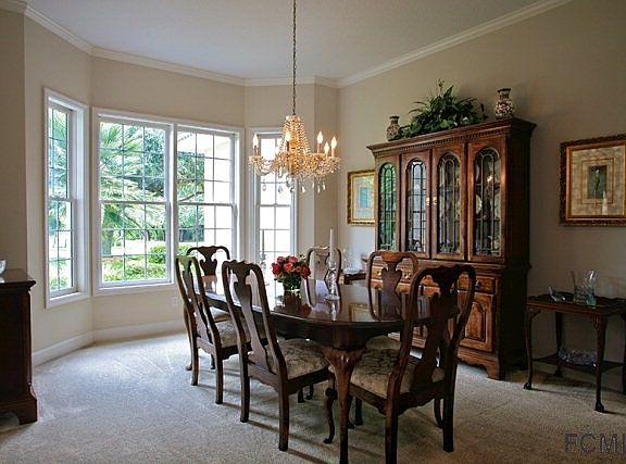Dining Rm with Bay