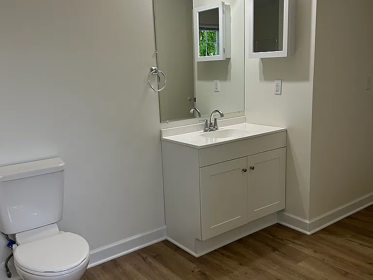 2595 Ellet Ave — Photo 11