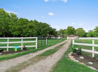 6911 Avenue O, Santa Fe, TX 77510