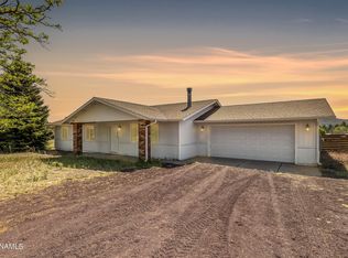 7815 Prairie Dog Ln, Flagstaff, AZ 86004
