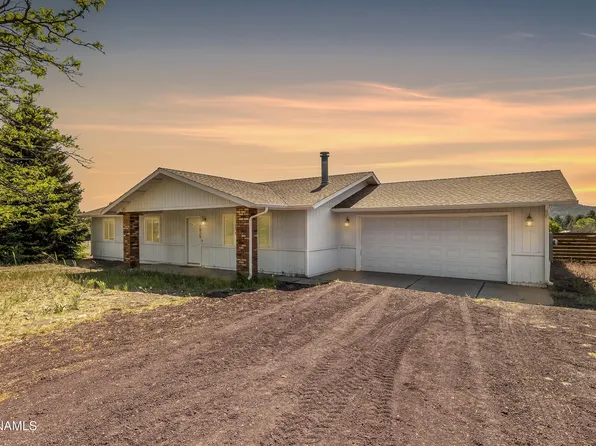7815 Prairie Dog Ln, Flagstaff, AZ 86004