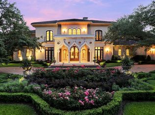 711 Marchmont Dr, Houston, TX 77024