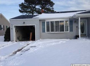 12 Norway Rd, Toms River, NJ 08757