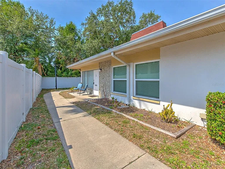 4313 Tahitian Gardens Cir #K — Photo 4