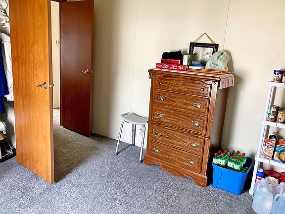 4th image of 103 Silver Cir #103
