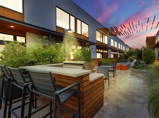 2002 E 7th St APT 202, Austin, TX 78702