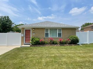 334 Park St, Bensenville, IL 60106